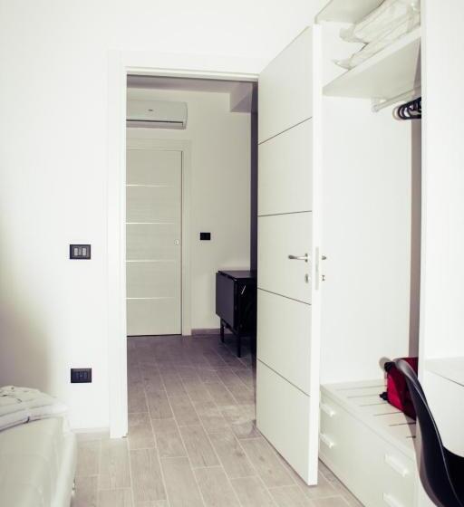 B&b Alto Salento   Pool And Sun