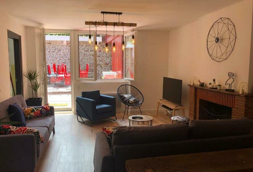 تختخواب و صبحانه Maison Simonenia