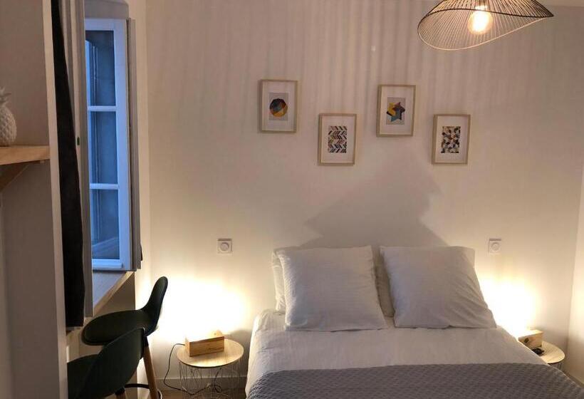 تختخواب و صبحانه Maison Simonenia