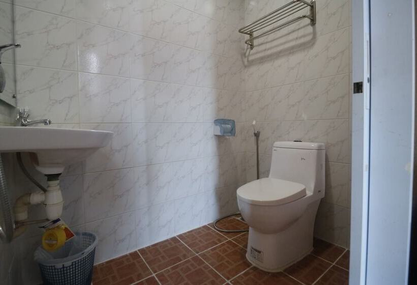 فندق Reddoorz Plus Near Dc Mall Batam