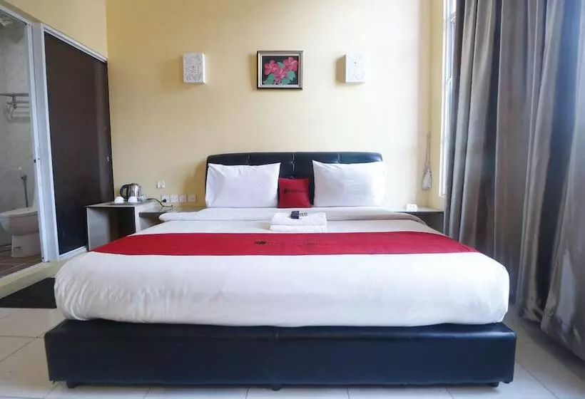 Hotelli Reddoorz Plus Near Dc Mall Batam