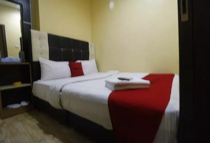 Hotelli Reddoorz Plus Near Dc Mall Batam