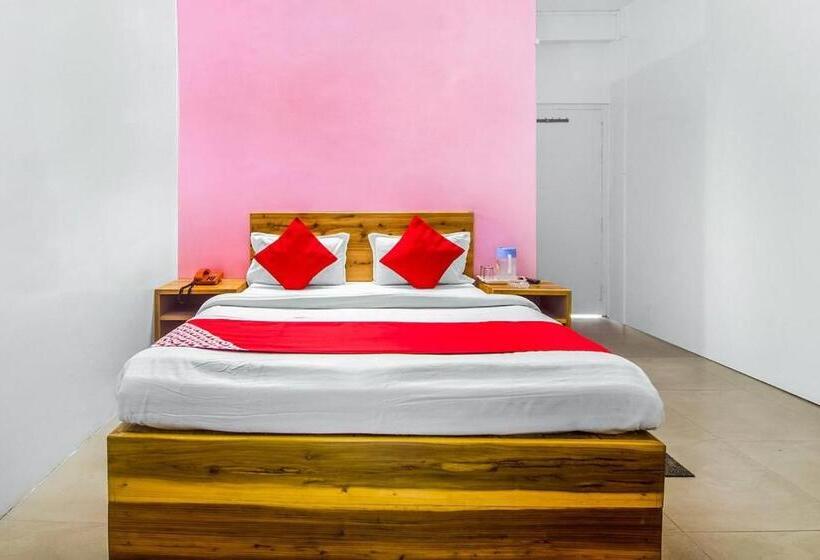 هتل Shillong Guest House