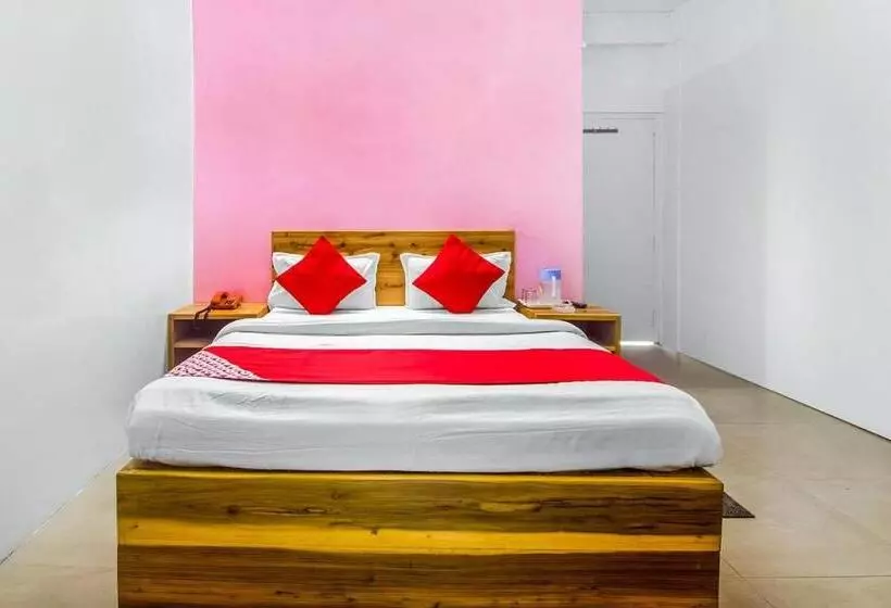 ホテル Shillong Guest House