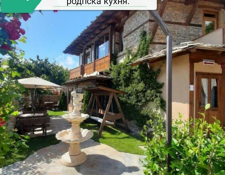 Pensão семеен хотел скендерова къща