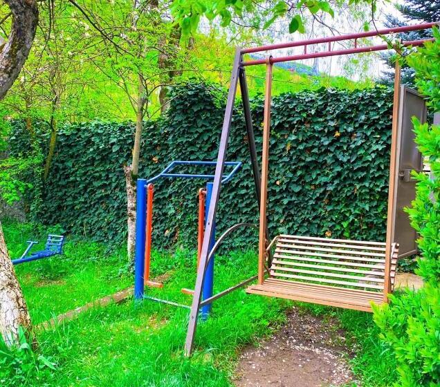 پانسیون Green Garden