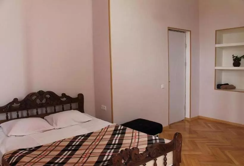 پانسیون Sighnaghi Inn