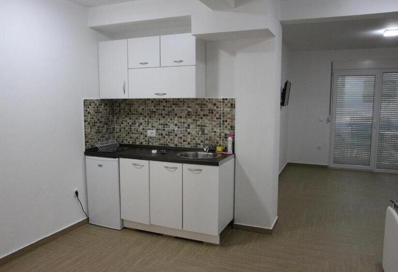 پانسیون Zigovic Apartmani