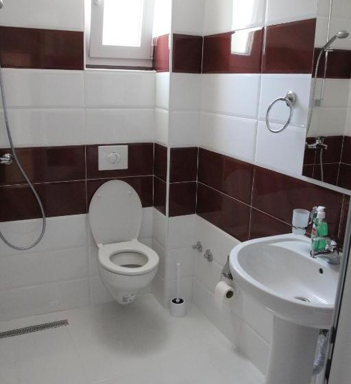 پانسیون Zigovic Apartmani