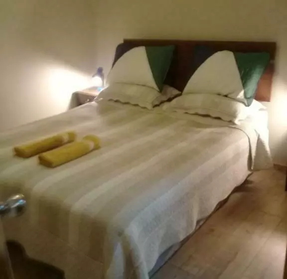 ユースホステル Hostal Maria Casa