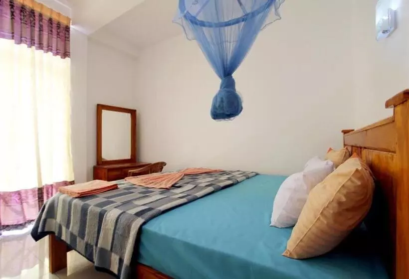 ユースホステル Sa Rest Inn