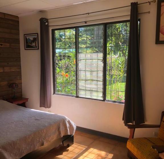 Nocleg ze śniadaniem Airport Rio Segundo Studio