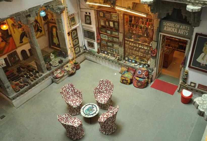 Hôtel Gangaur Palace