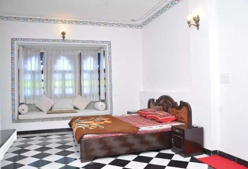 ホテル Gangaur Palace