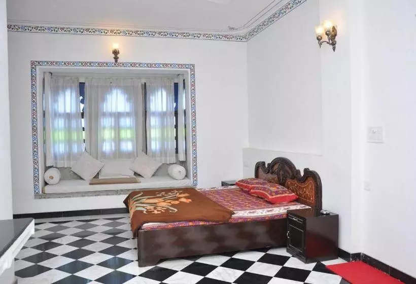 ホテル Gangaur Palace