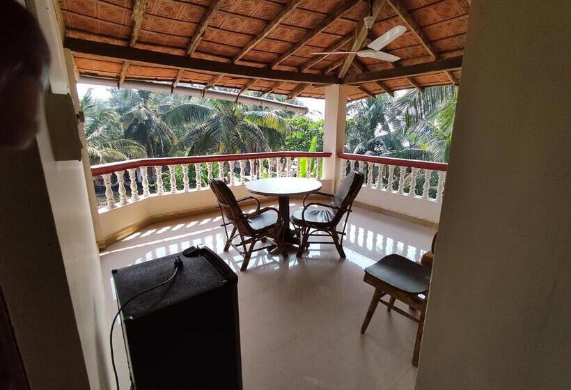 Hotel Maria Paulo Guest House Bar And Restaurant