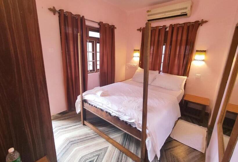 Hotel Maria Paulo Guest House Bar And Restaurant