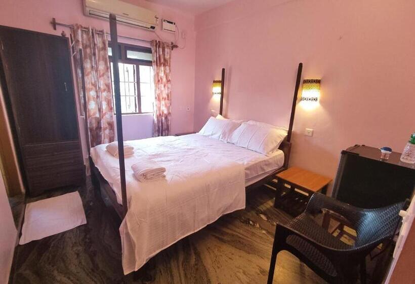 Hotel Maria Paulo Guest House Bar And Restaurant