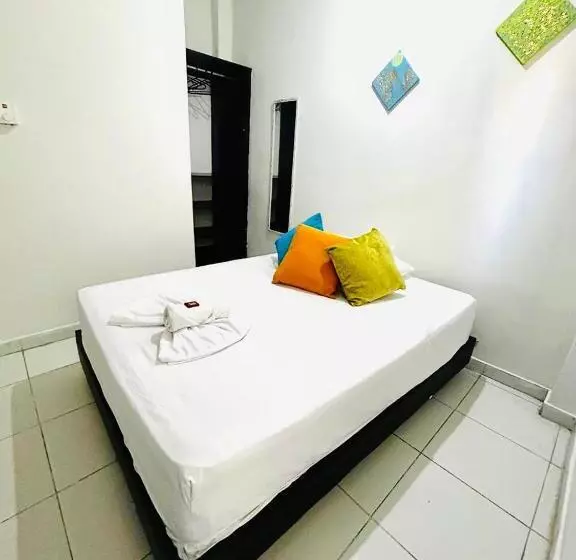 Hotelli Riviera Central