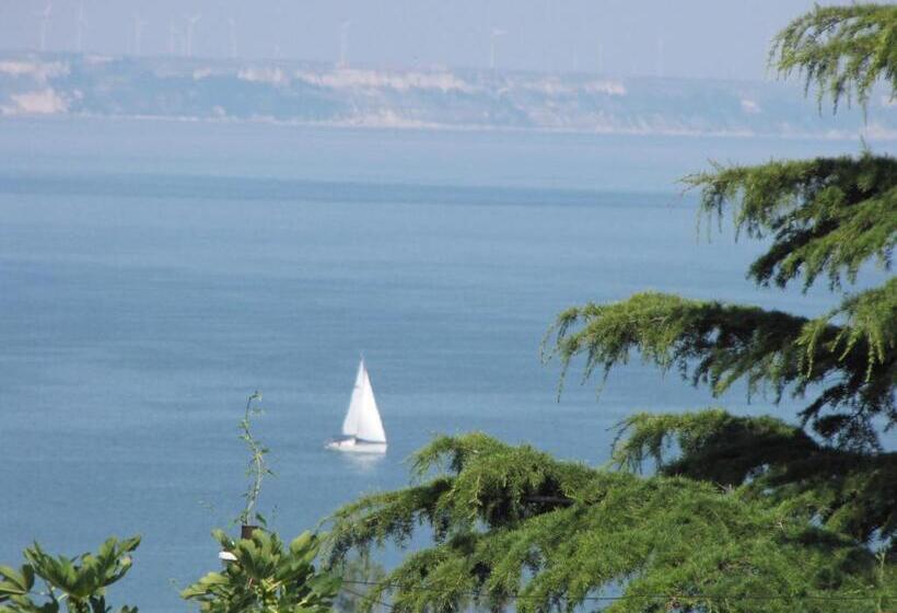 هتل Stefan Family