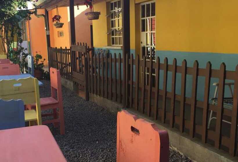 هتل Y Cafe Casa Del Valle