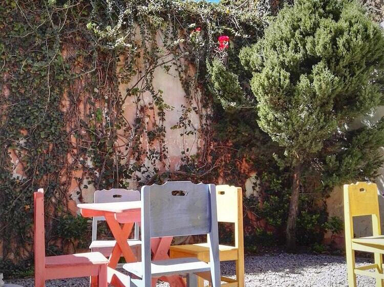 هتل Y Cafe Casa Del Valle