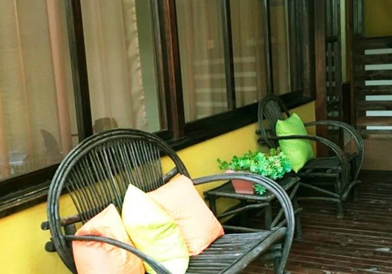 هتل Y Cafe Casa Del Valle