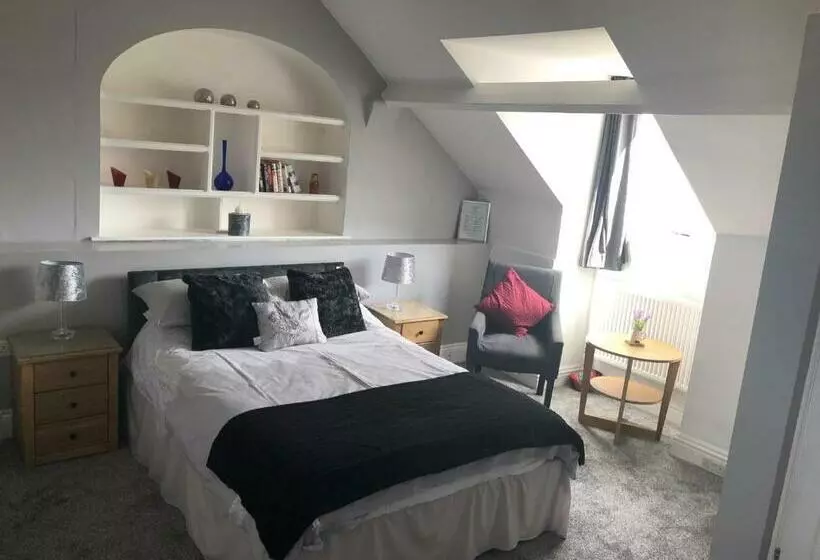 ペンション Carlton Guest House