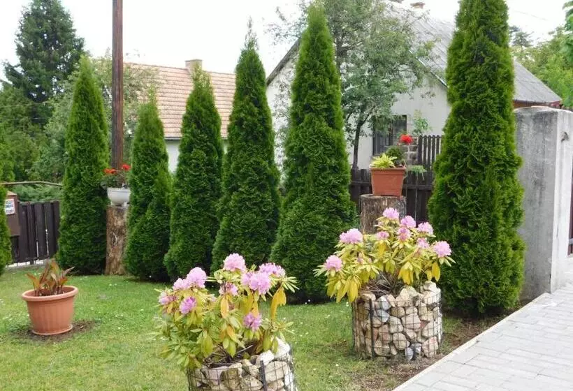 Majatalo Fenyő Vendégház