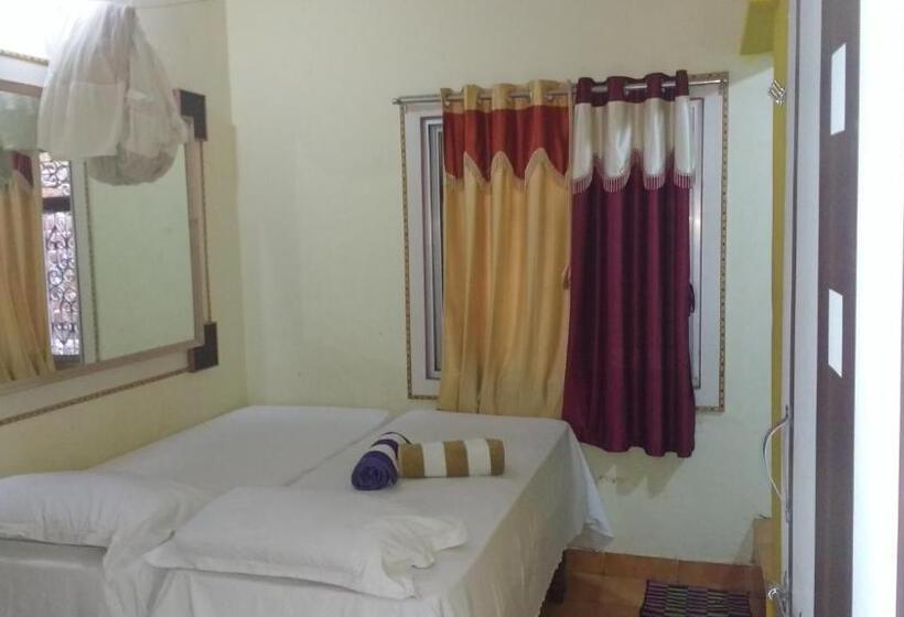 פנסיון Gopi Guest House