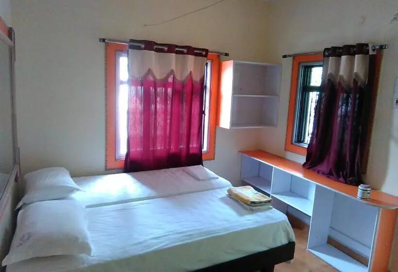 Majatalo Gopi Guest House