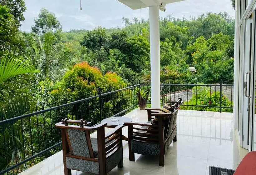 پانسیون Holiday Homes Guest Inn Ella