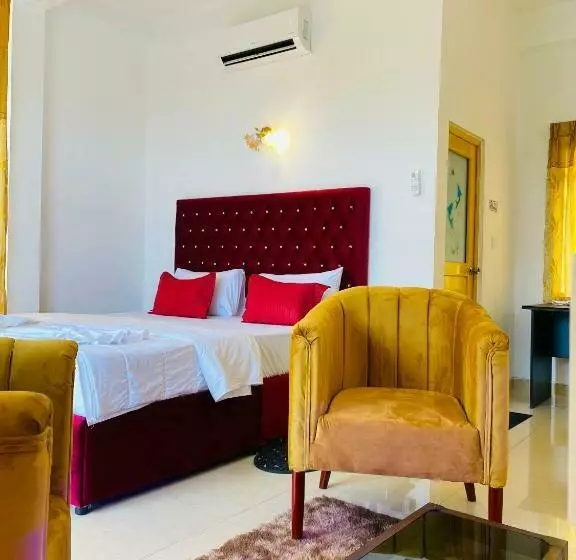 پانسیون Holiday Homes Guest Inn Ella