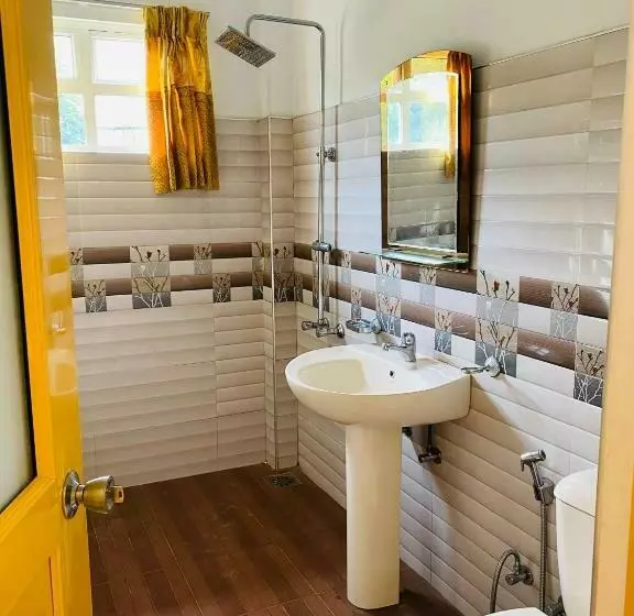 پانسیون Holiday Homes Guest Inn Ella