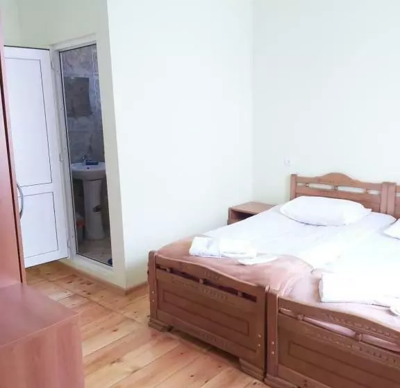 پانسیون Maiko Guest House