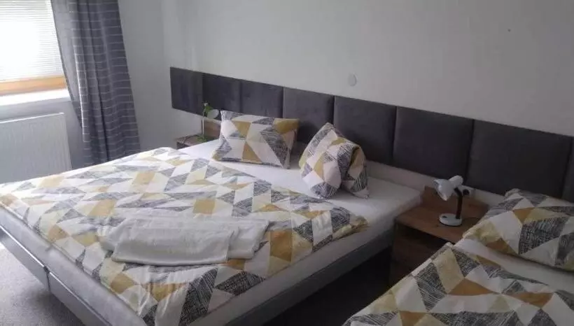 Majatalo Penzion Jas