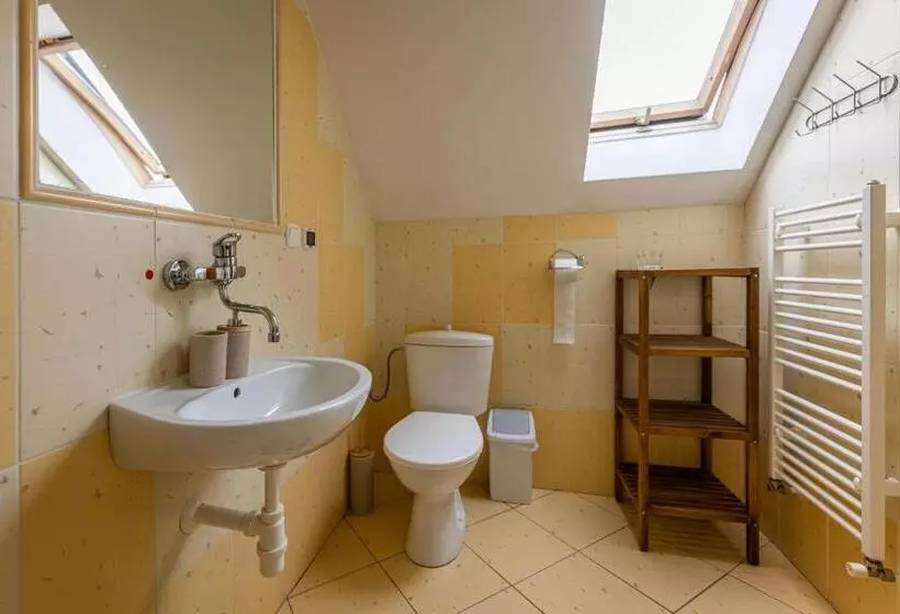 Majatalo Penzion Jas