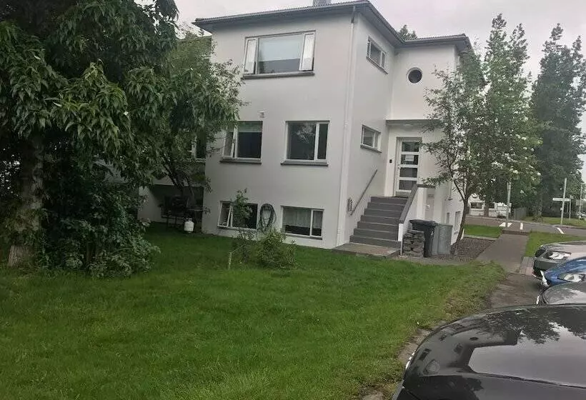 پانسیون Acco Guesthouse