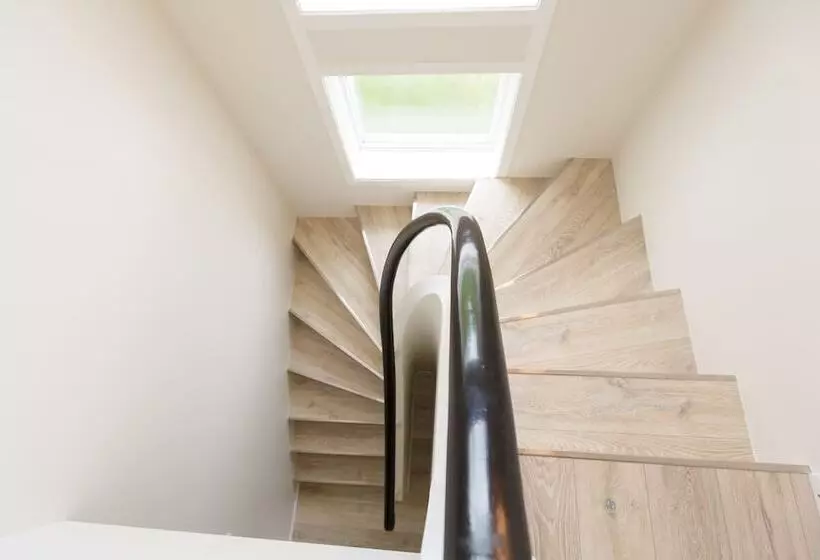 پانسیون Acco Guesthouse