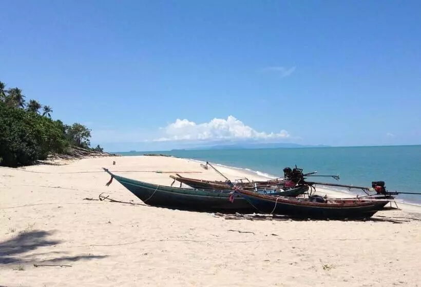 پانسیون Thai Life Guesthouse Khaolak