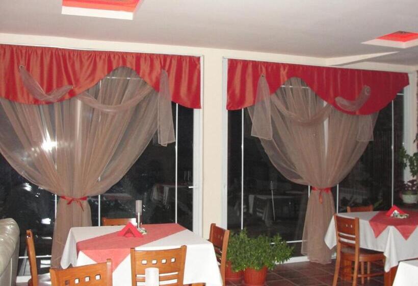 Pansiyon Zasheva Kushta Guesthouse