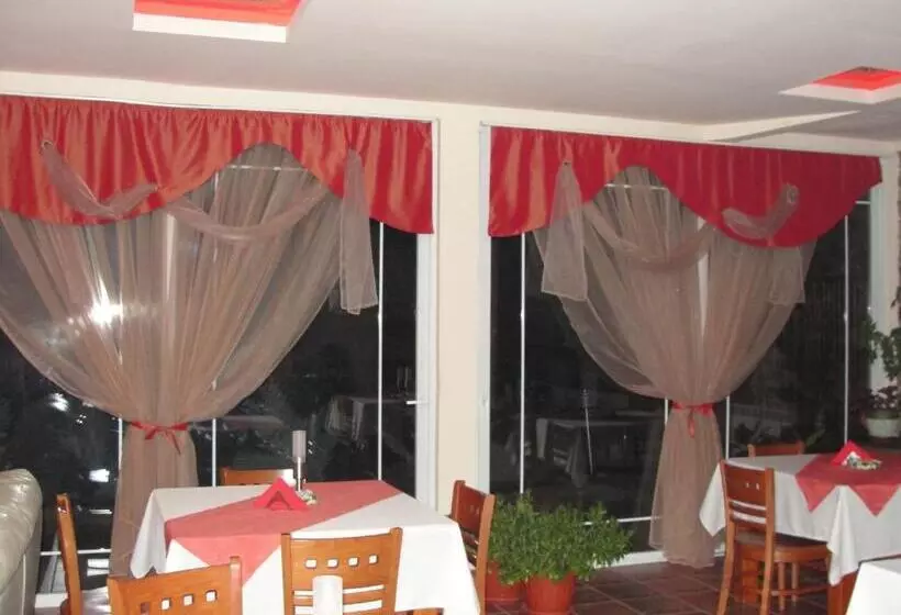 ペンション Zasheva Kushta Guesthouse