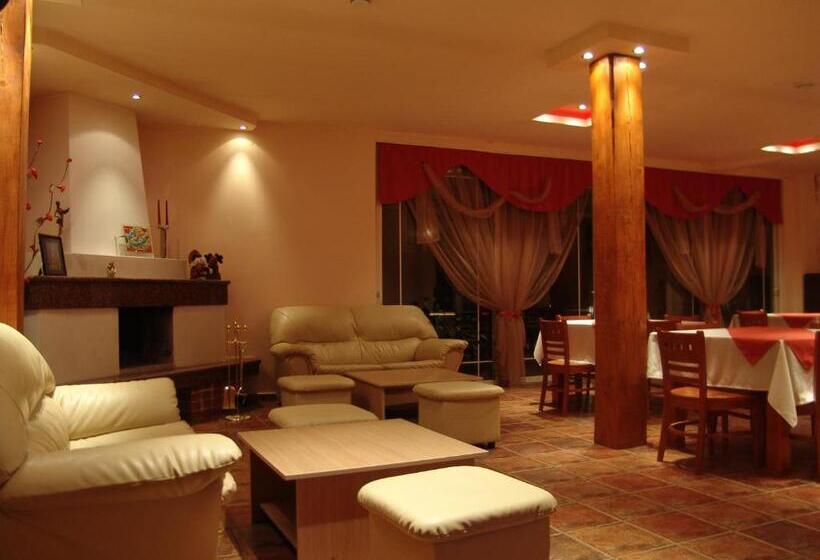 Pansiyon Zasheva Kushta Guesthouse