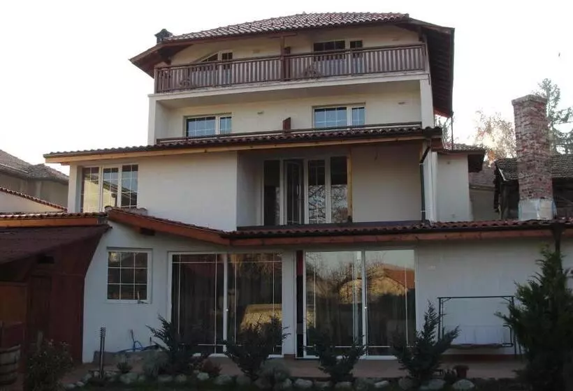 ペンション Zasheva Kushta Guesthouse