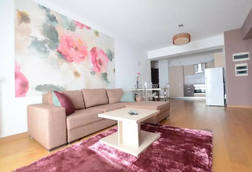 Upground Residence Apartments