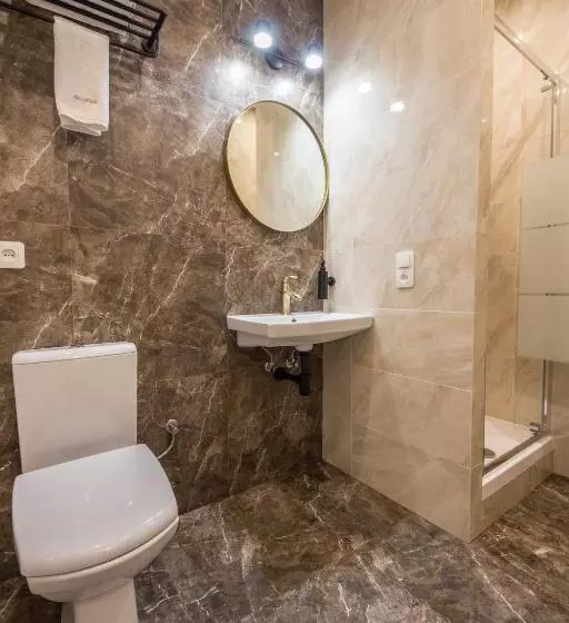 Apartments On Antonovycha