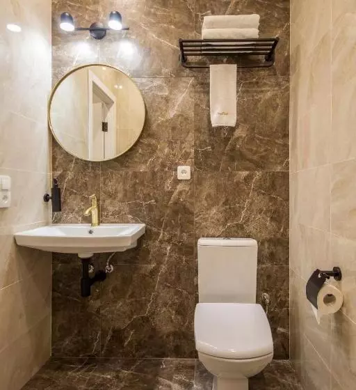 Apartments On Antonovycha