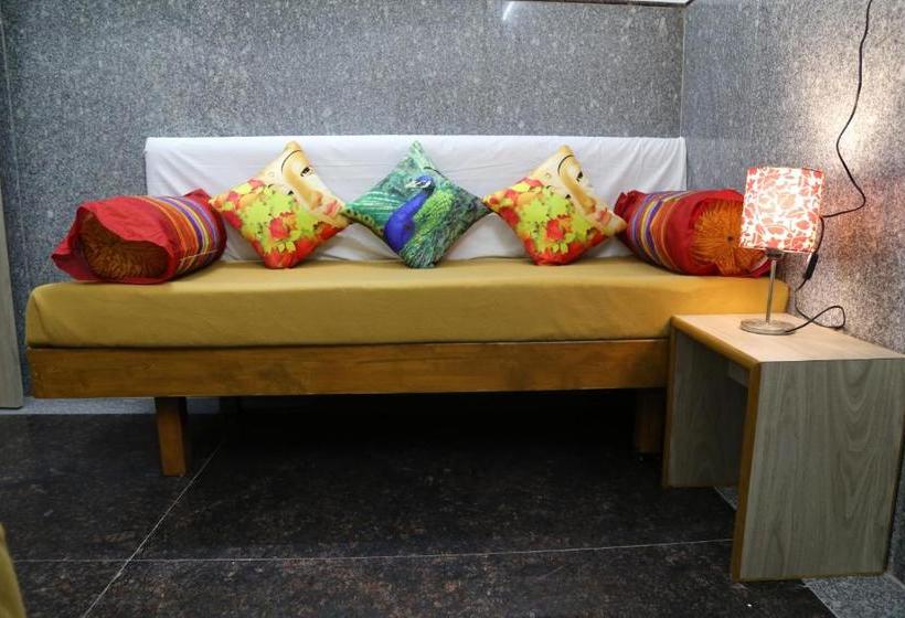 酒店 Ram Inn A Business Stay