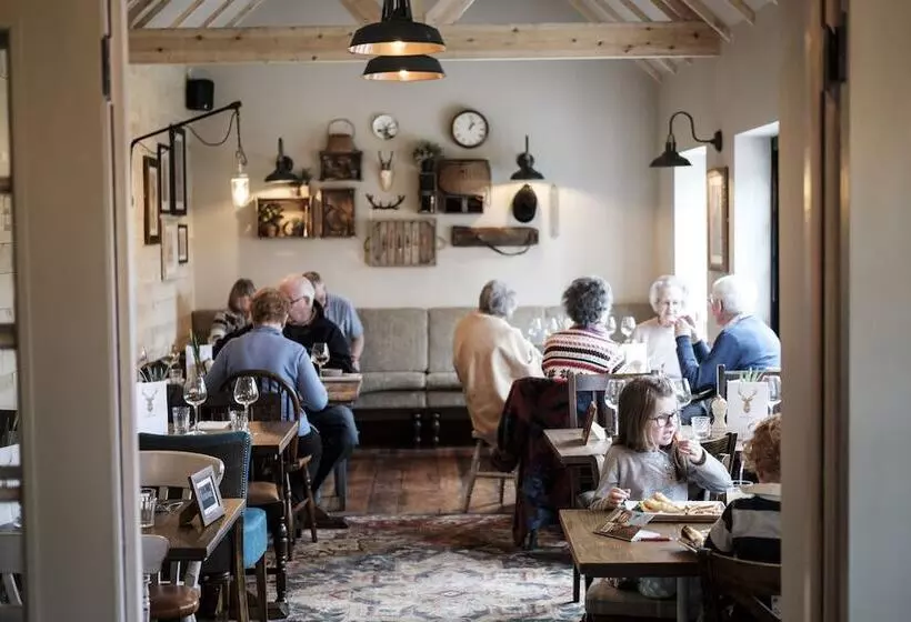 Hotelli The White Hart