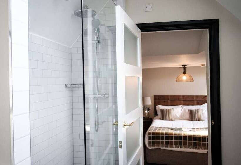 酒店 The White Hart